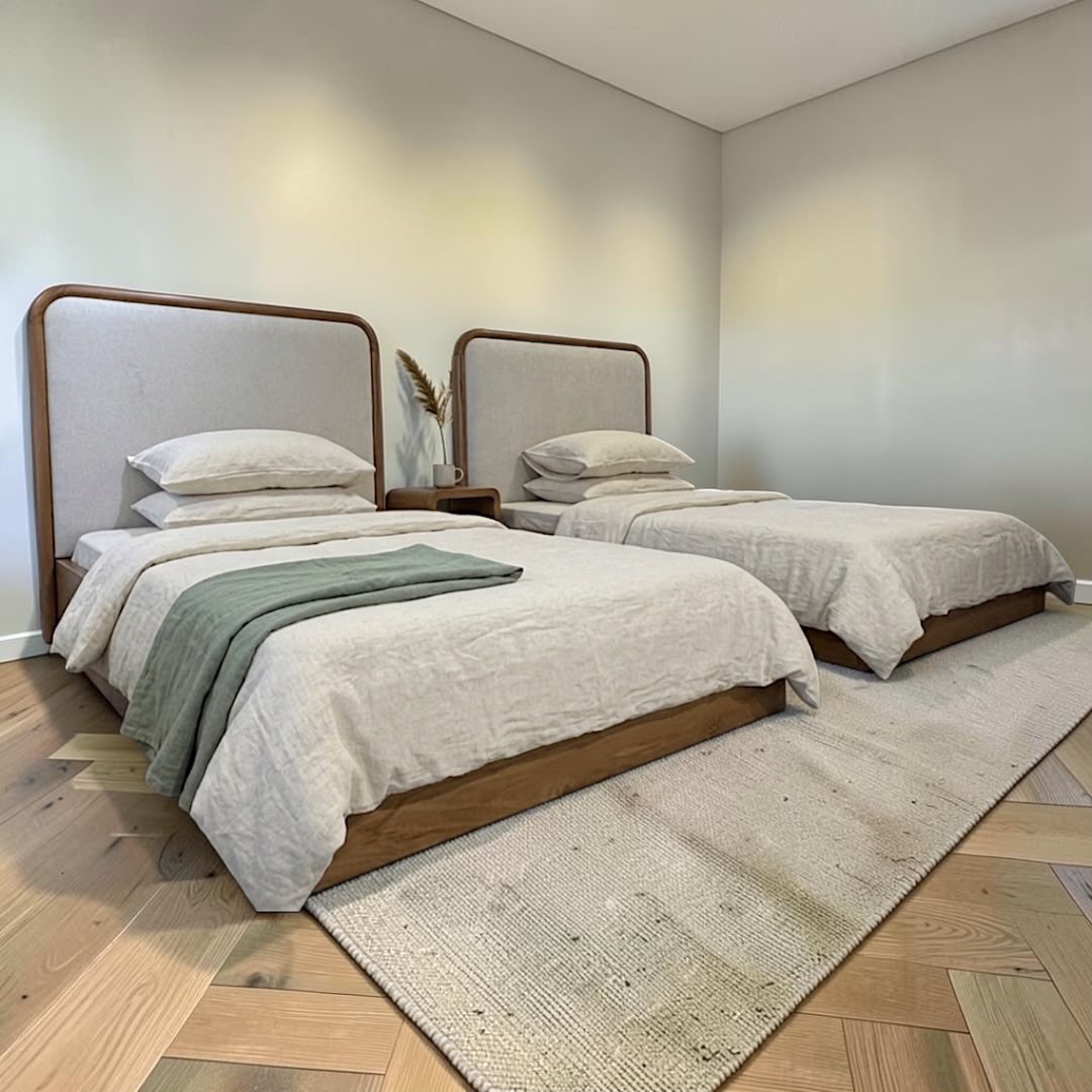 Bergen — Beds — Bed platform: Massive Beech wood — Headboard: Natural blockboard + Massive Beech