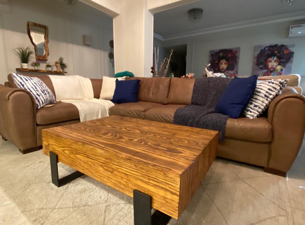 طاولة قهوة — BeamBastic coffee table