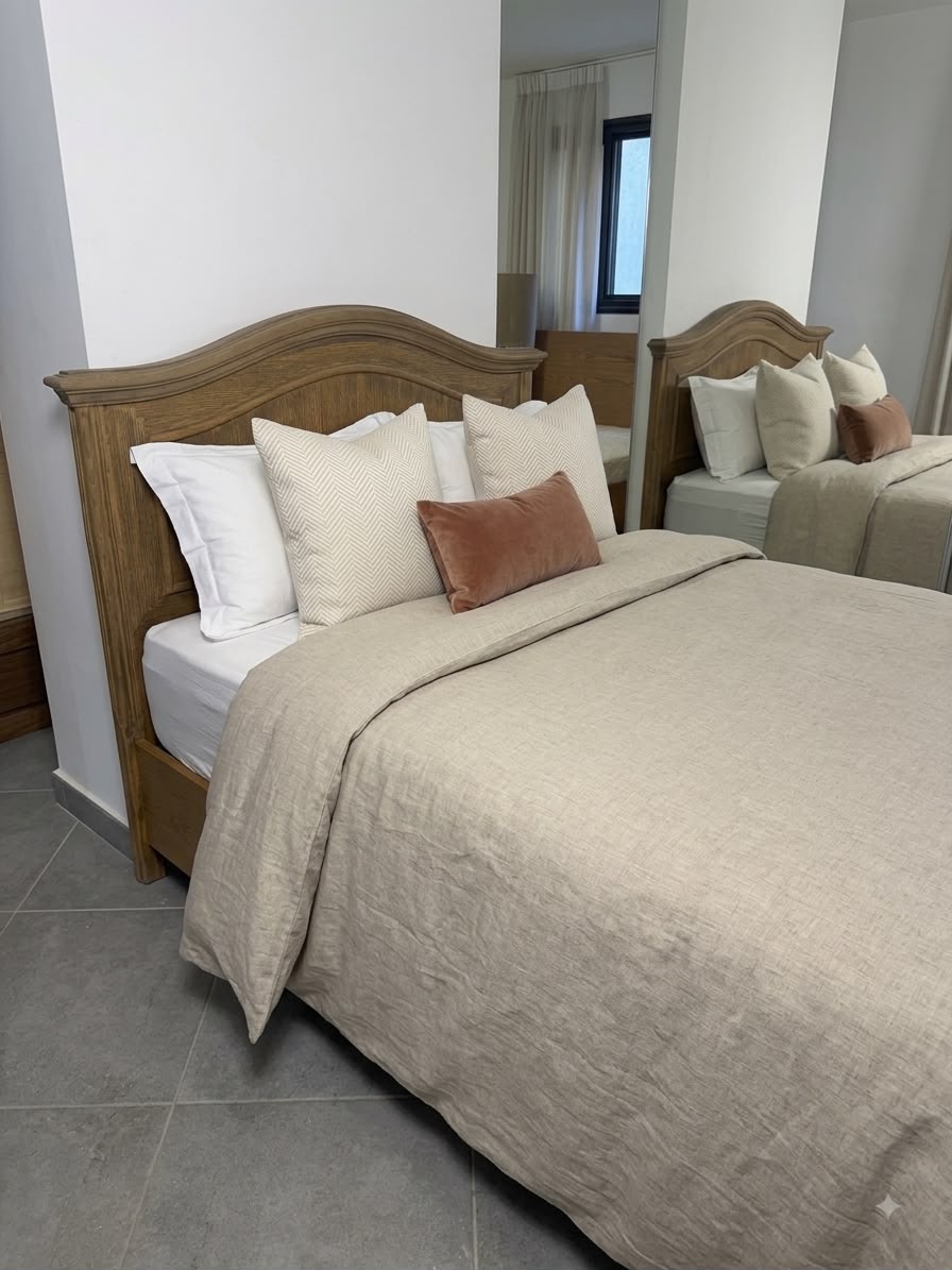 Cottage — Beds — Bed platform: Massive Oak + Massive pine wood Oak veneer — Headboard: Natural blockboard natural Oak veneer — 3