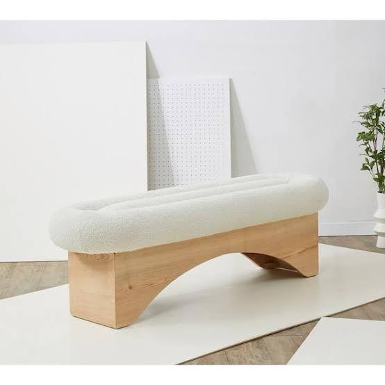 Minimalist banquette — Material: Massive Beech — Structure: Natural blockboard "Oak Veneer"