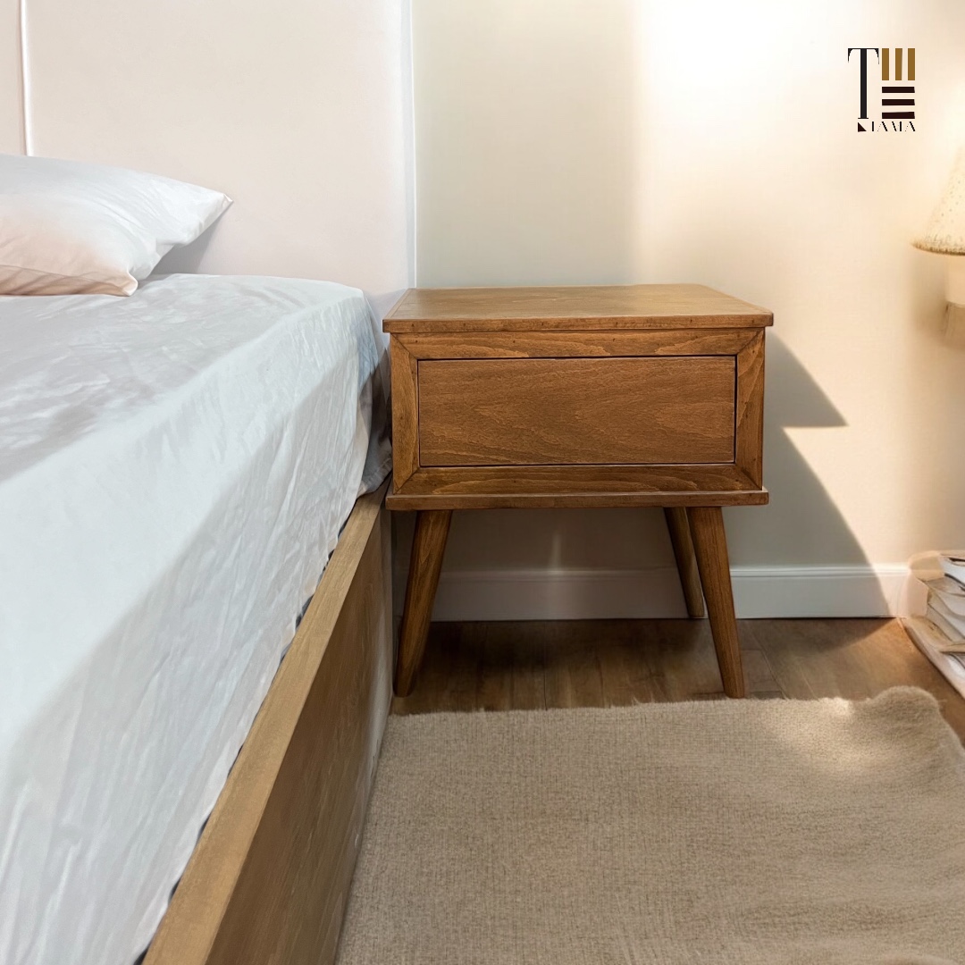 Scandi Chic — Bedside tables — Material: Natural Blockboard + Massive Beech wood — Veneer: Natural Beech