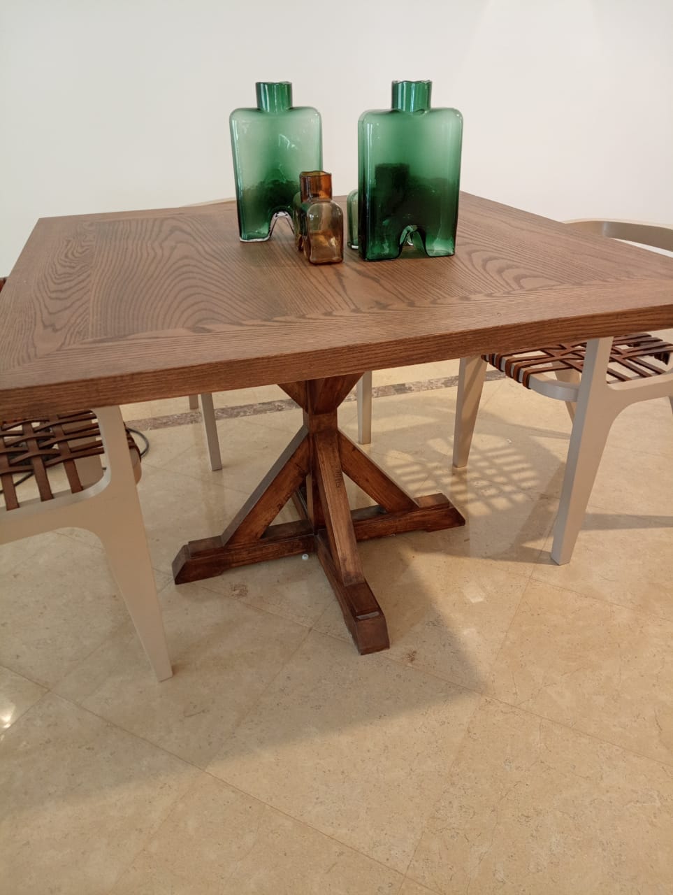 Oak square — Dining Tables — 2