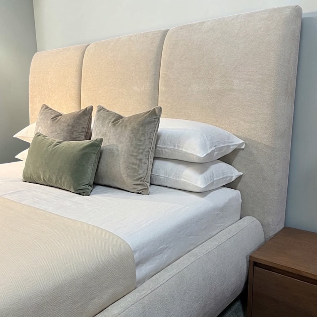 Stockholm nights — Beds — Bed platform: Massive Pine wood 5cm thickness — Headboard: Natural blockboard + Massive Beech — 4