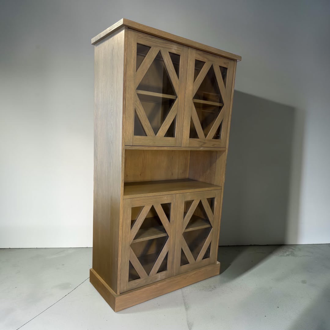 Lattice dining cabinet — Dining sideboards — Material: Massive Oak wood +Natural Blockboard — Veneer: Natural Oak — 2