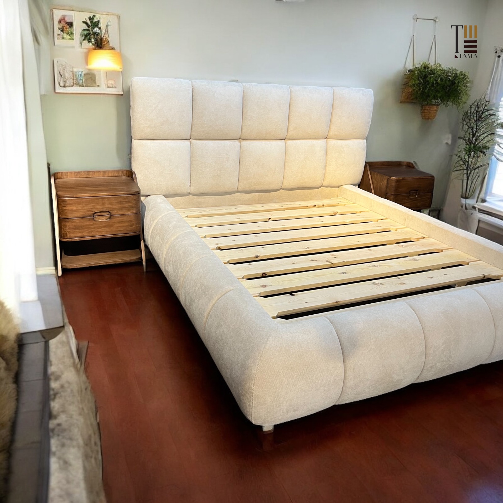 San Francisco nights — Beds — Bed platform: Massive Pine wood 5cm thickness — Headboard: Natural blockboard + Massive Beech — 4