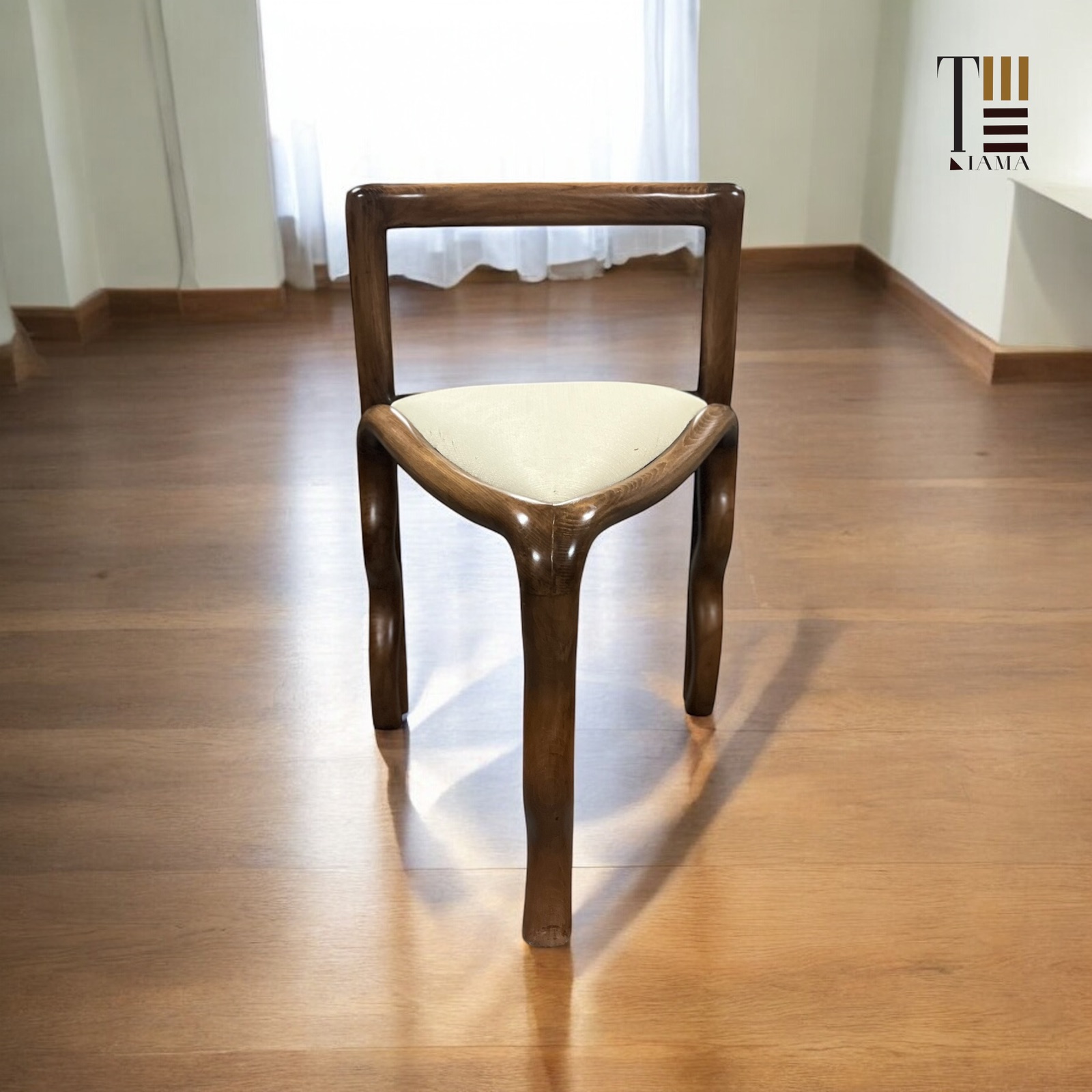 Fairy Corner chair — Dining chairs — Material: Massive Romanian Beech grade AB high — 2