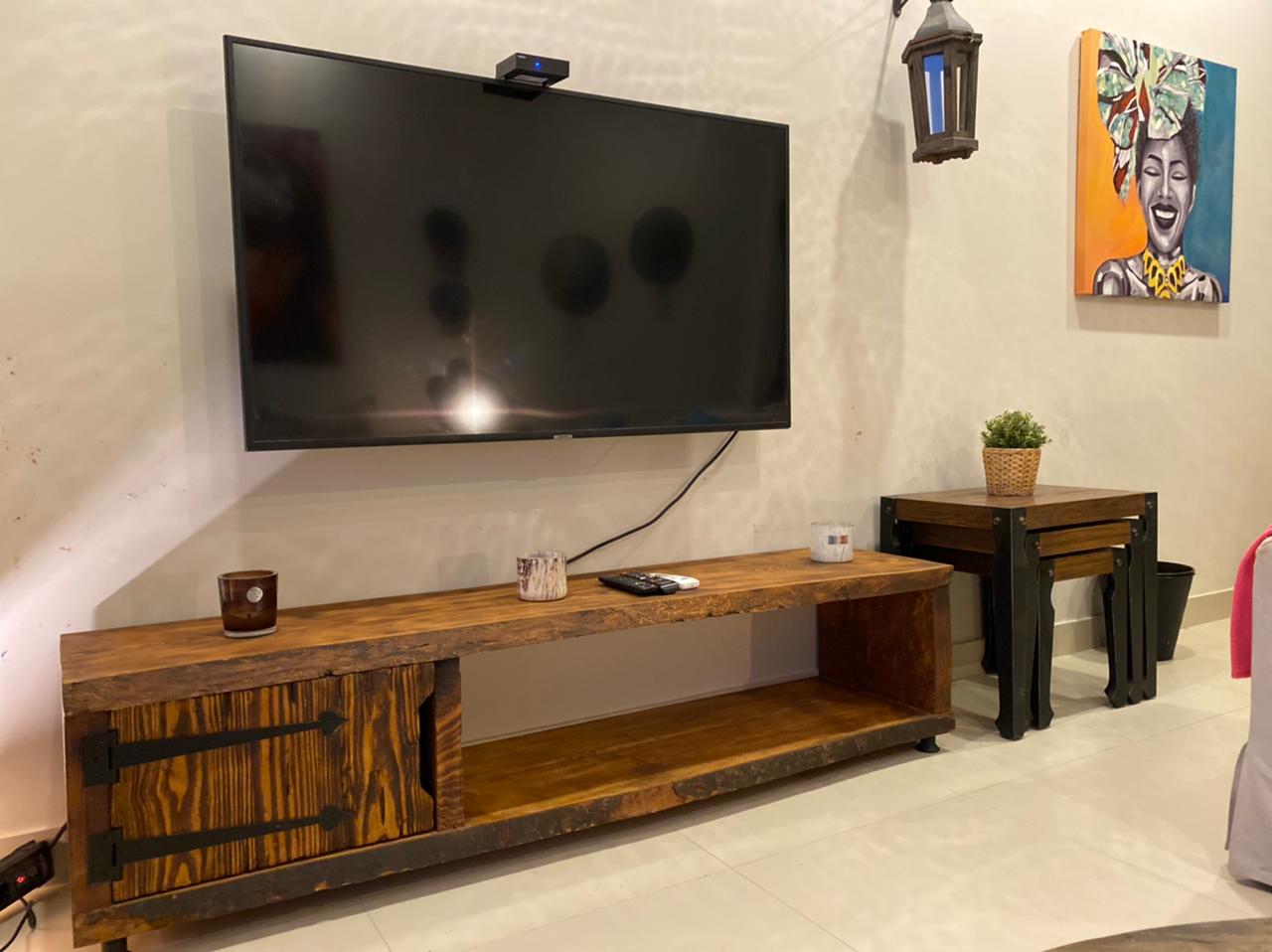 Vintage Farm TV unit — Material: Massive Beech wood live edge — Veneer: Natural Beech — 2