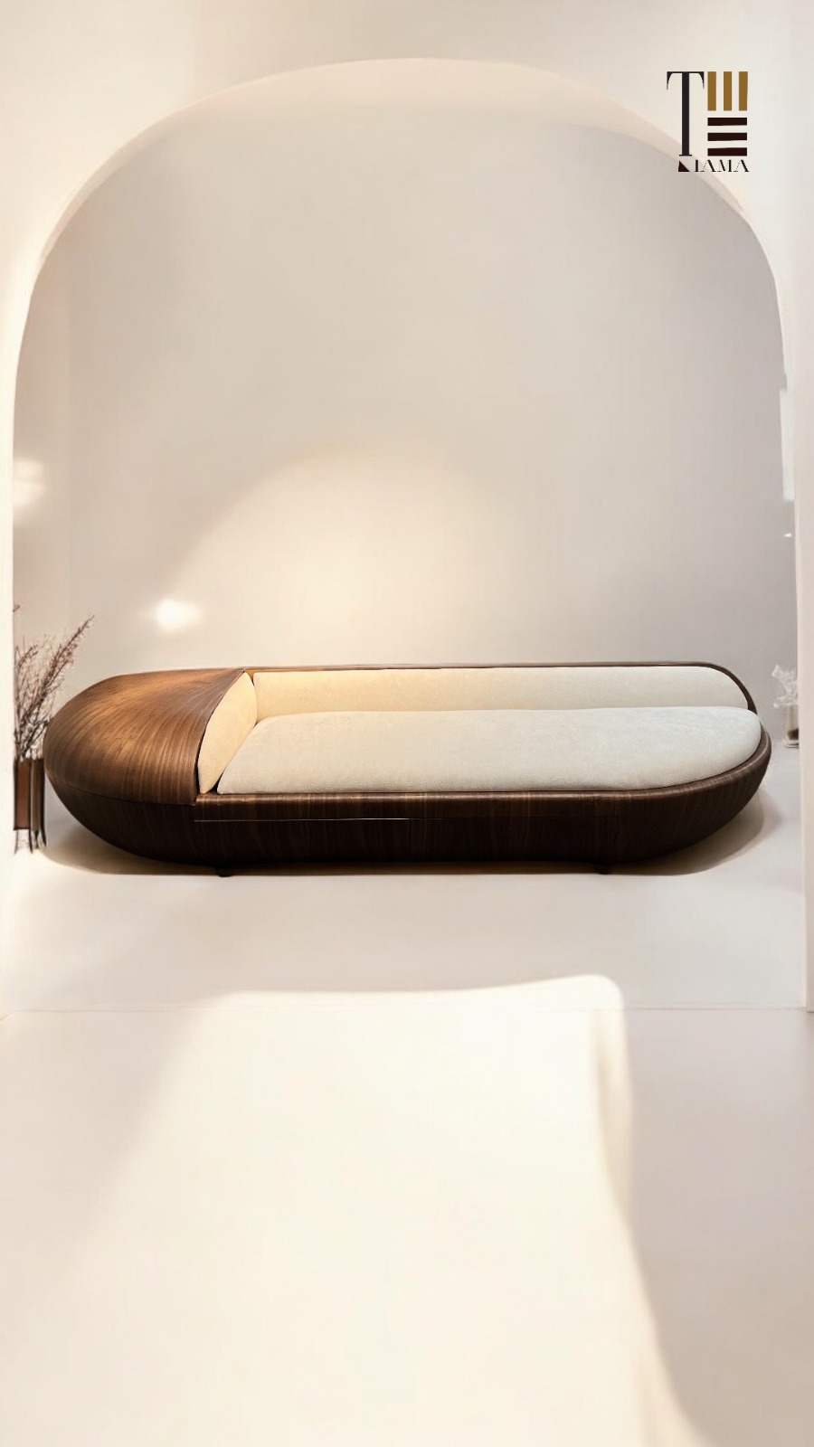 Wabi sabi Couche — Banquette — Material: Compressed Pine "Walnut Veneer" — Structure: Massive Beech