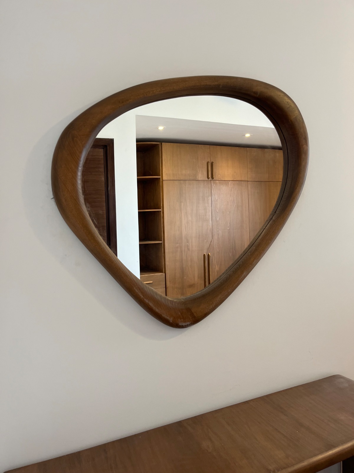 Lumina frame — Mirrors — Material: Massive beech wood "Oyma"