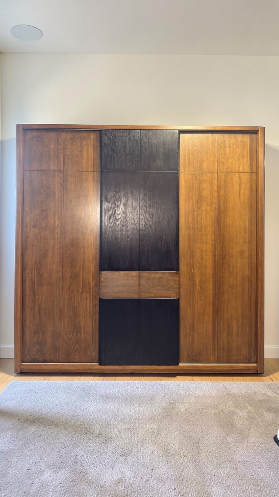 Budapest wardrobe