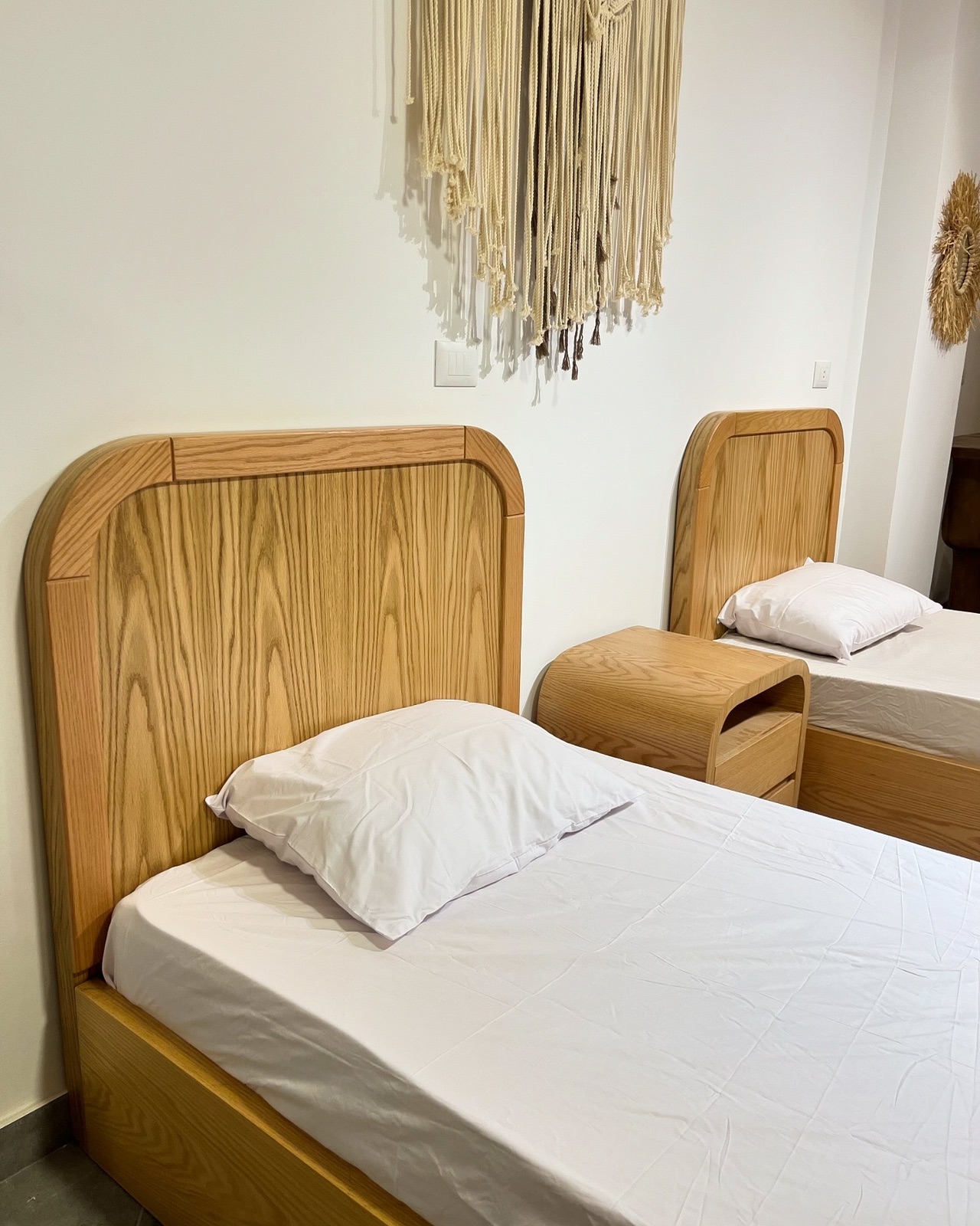 سرير — Bestie Bed — خامة قاعدة السرير: أرو مصمت plus صنوبر مصمت wood قشرة أرو — خامة ظهر السرير: خشب كونتر طبيعي + خشب أرو مصمت — 2