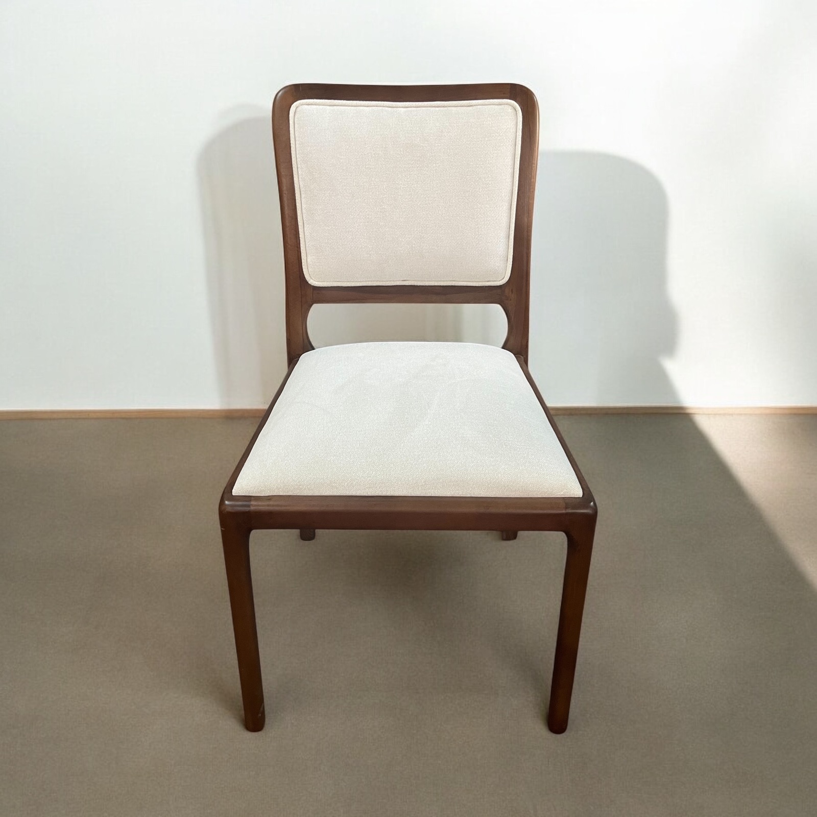 كرسي سفرة — Linnea Chair — الخامة: زان روماني مصمت grade AB high — 3