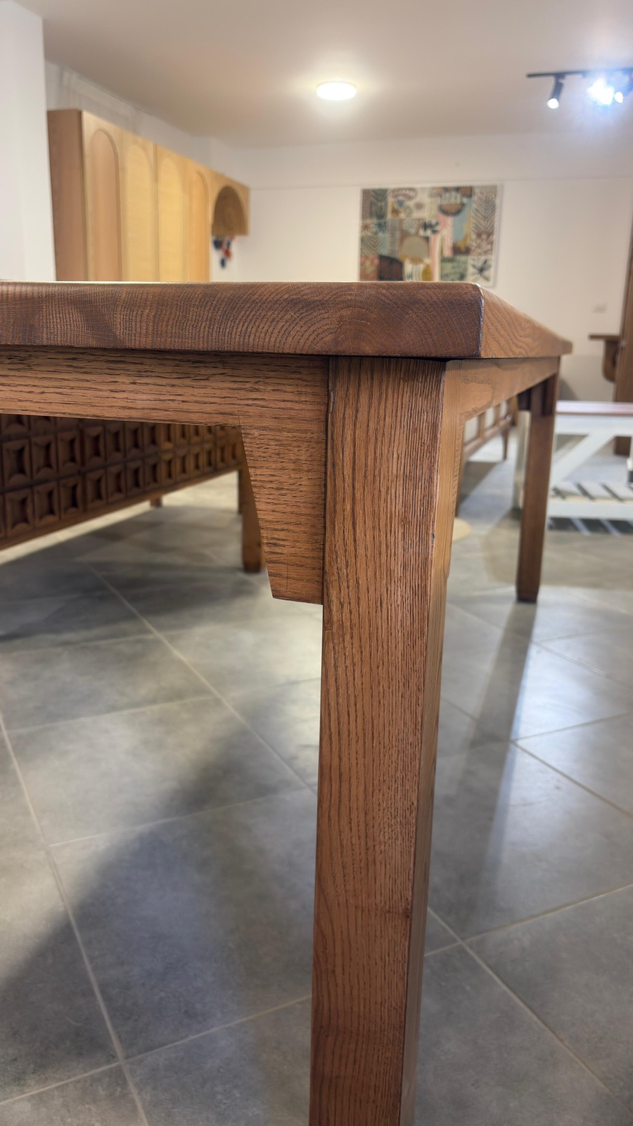 Cottage dining table — 4