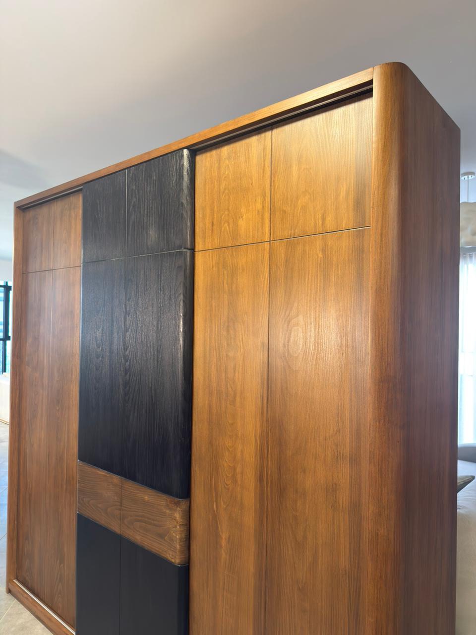 دولاب — Budapest wardrobe — 3