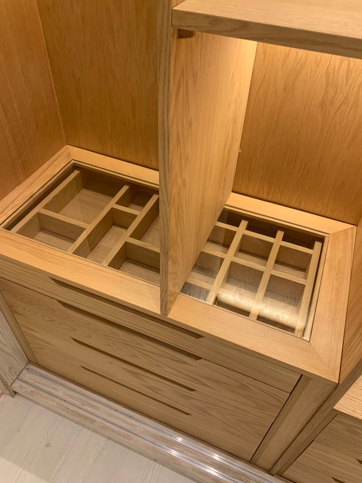 Modern Placard — Wardrobes — 6