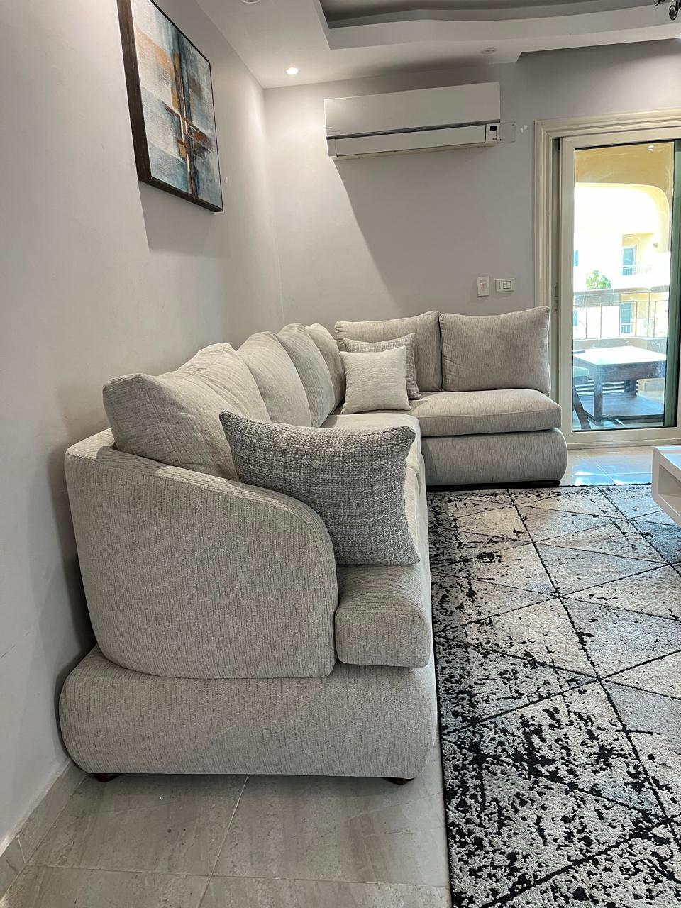 كنبة — Velora Sofa — الخامة: خشب زان مصمت — الهيكل: خشب زان مصمت — 5