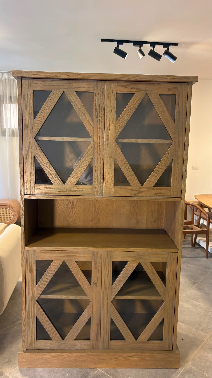 Lattice dining cabinet — Dining sideboards — Material: Massive Oak wood +Natural Blockboard — Veneer: Natural Oak — 4