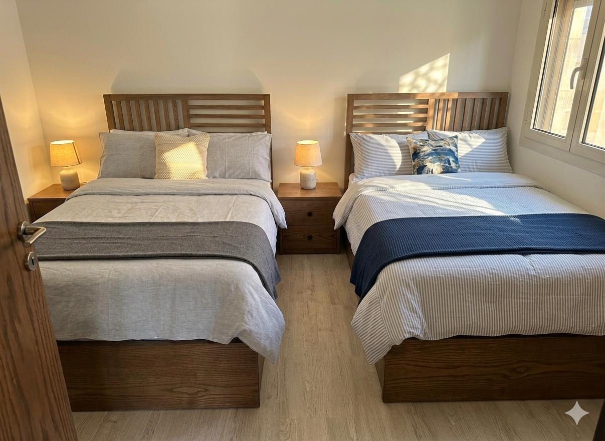Behind bars — Beds — Bed platform: Massive Beech wood — Headboard: Massive Beech — 4