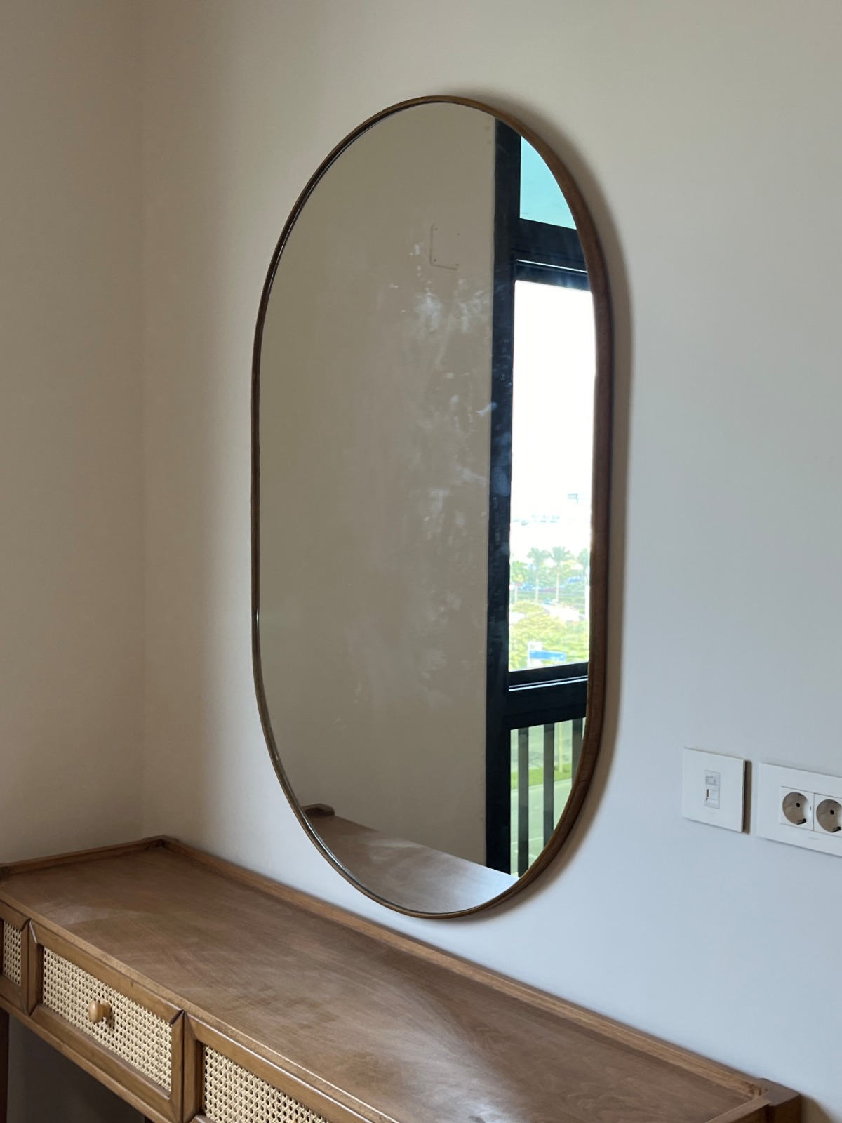 Minimalist Oval — Mirrors — Material: Massive Beech wood