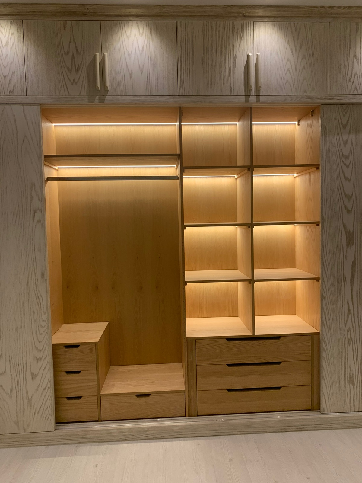 Modern Placard — Wardrobes — 3