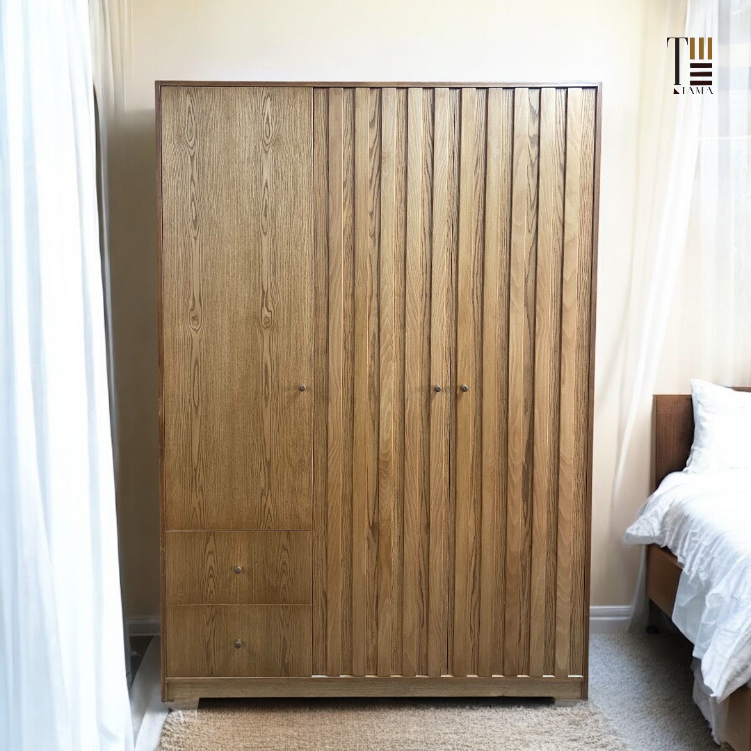 Behind bars 02 — Wardrobes