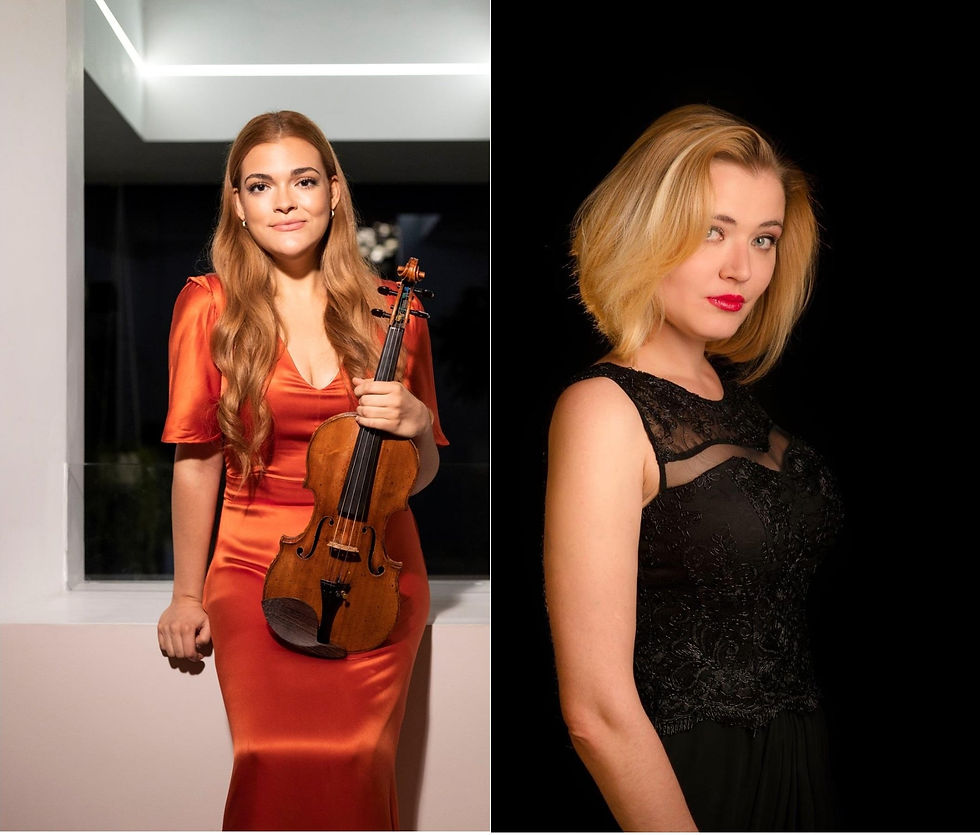 Músicos de violín, violonchelo y piano