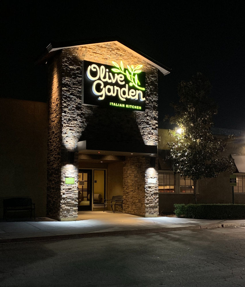 Olive Garden | Taste of the Mediterranean | Under 600 Calories