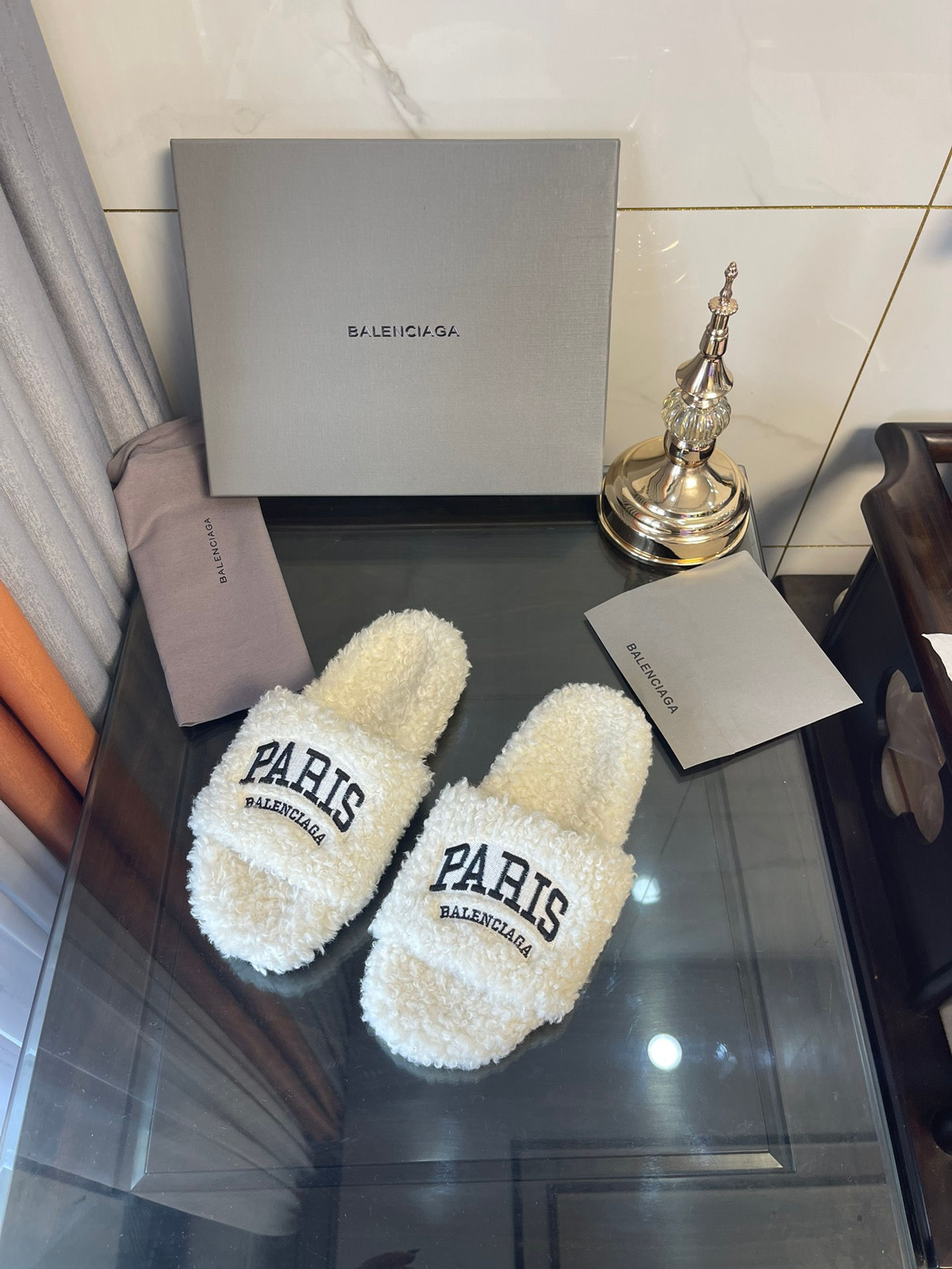 Плюшевые тапочки Balenciaga в ассортименте / 5 цветов на выбор