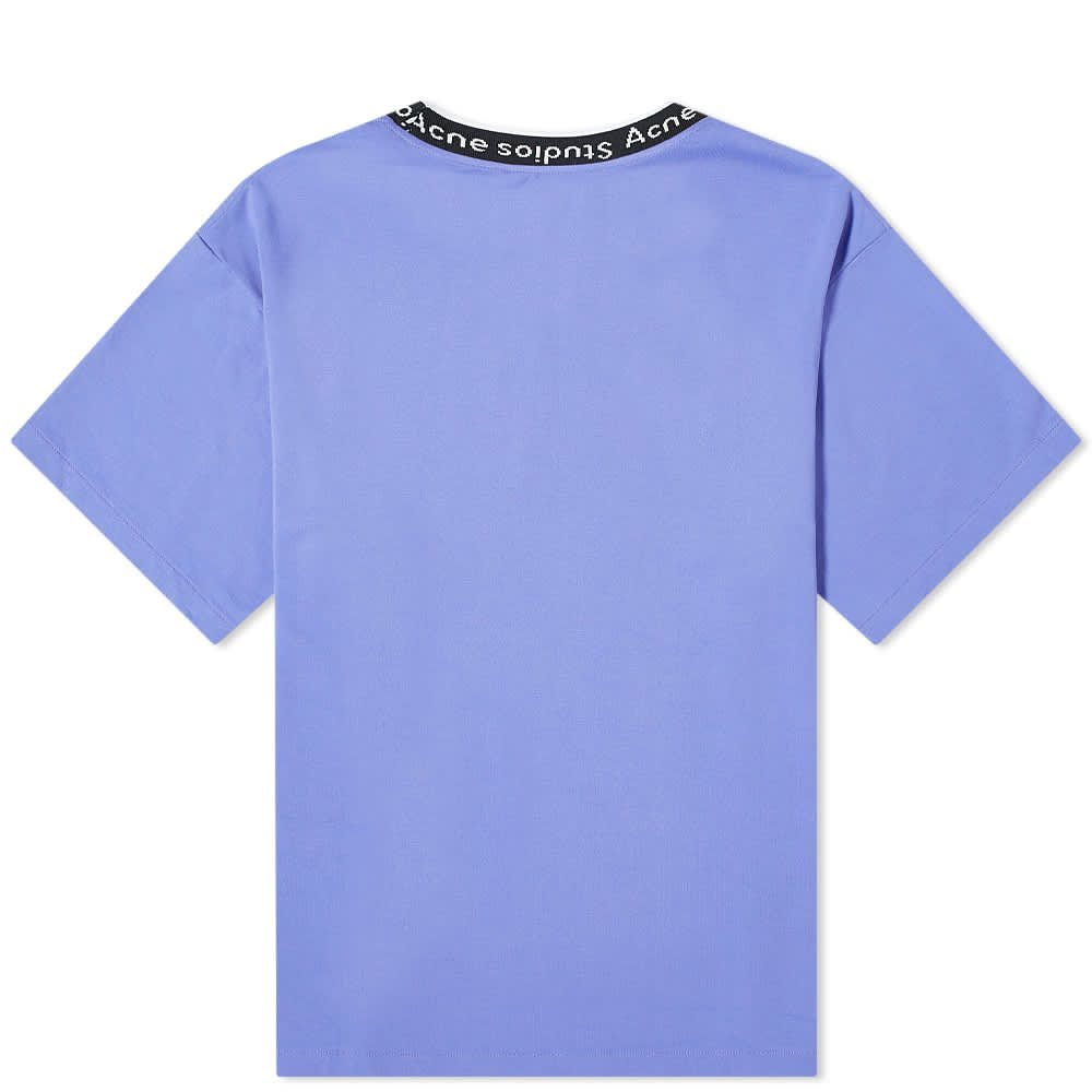 Футболка Acne Studios с вышивкой на воротнике