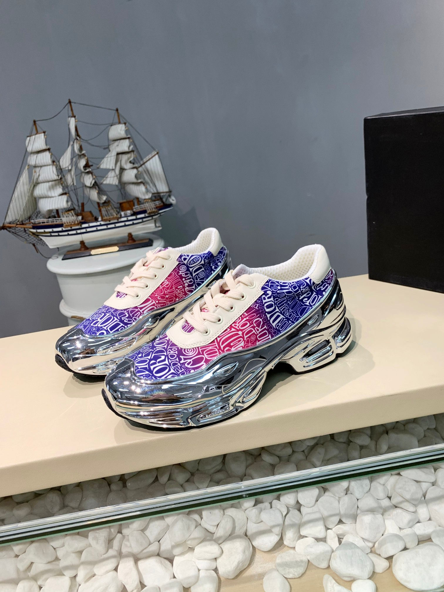Кроссовки adidas Ozweego by Raf Simons x Dior Blue Pink