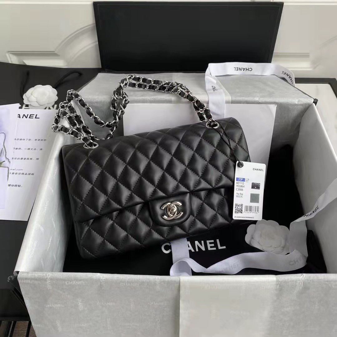 Кожаная сумка Chanel Chevron Black Silver