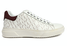 Lace UP.png