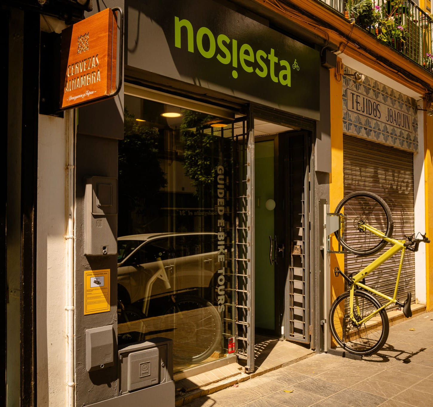 nosiesta - our shop in Triana
