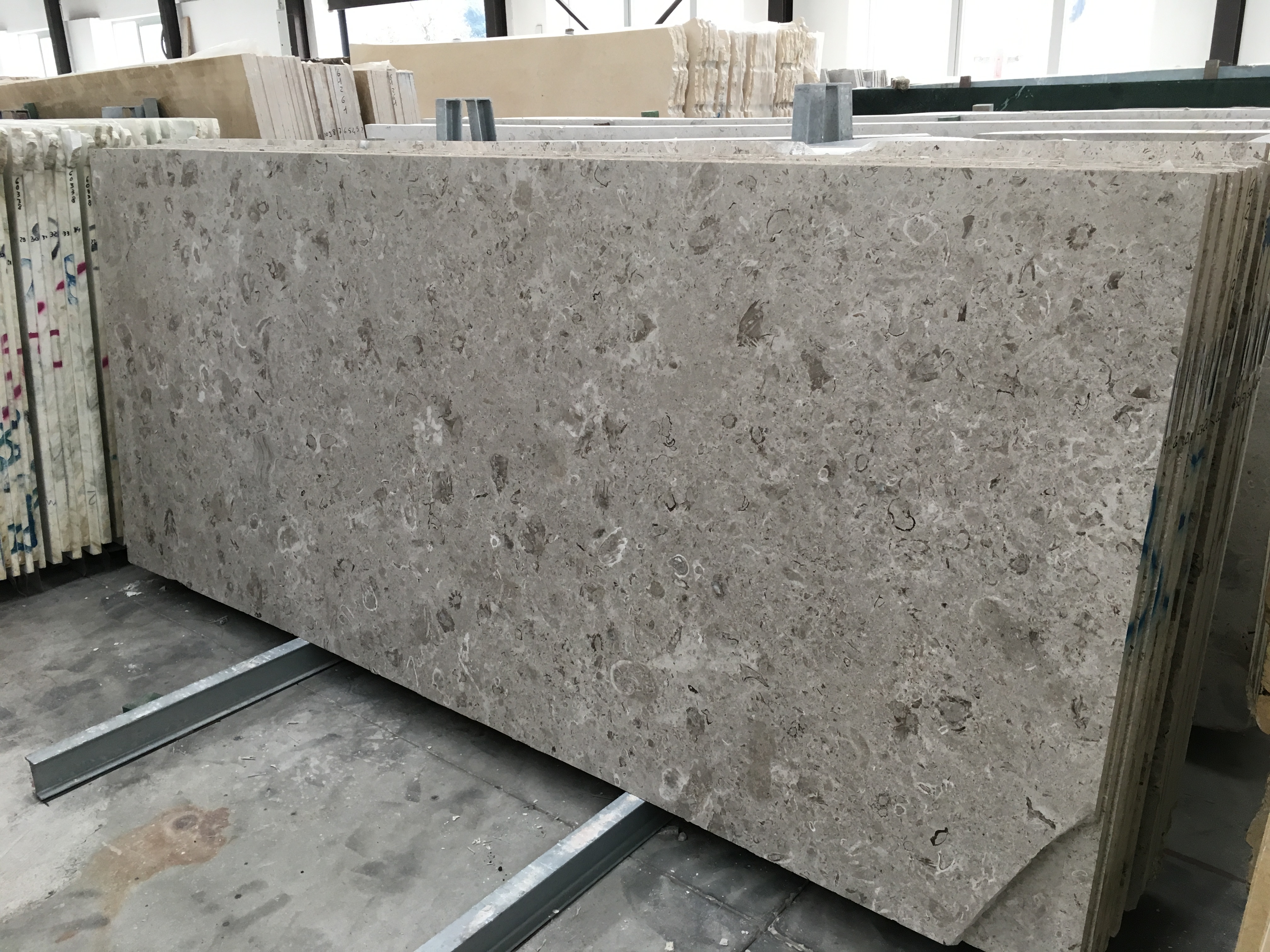 Pizzul S.r.l. Marmi Aurisina Aurisina Fiorita