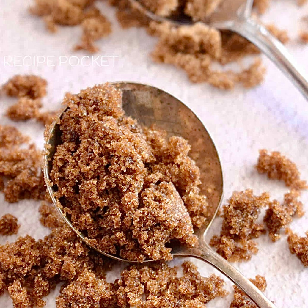 Light Muscovado sugar (100g)