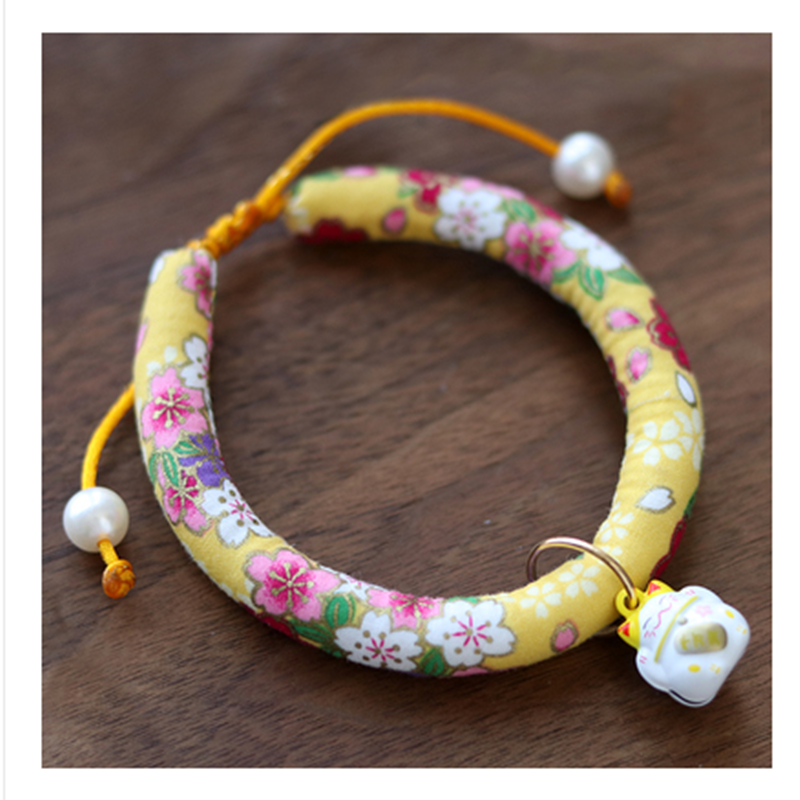 Thumbnail: Japanese-Inspired Patterned Cat Collar with Bell