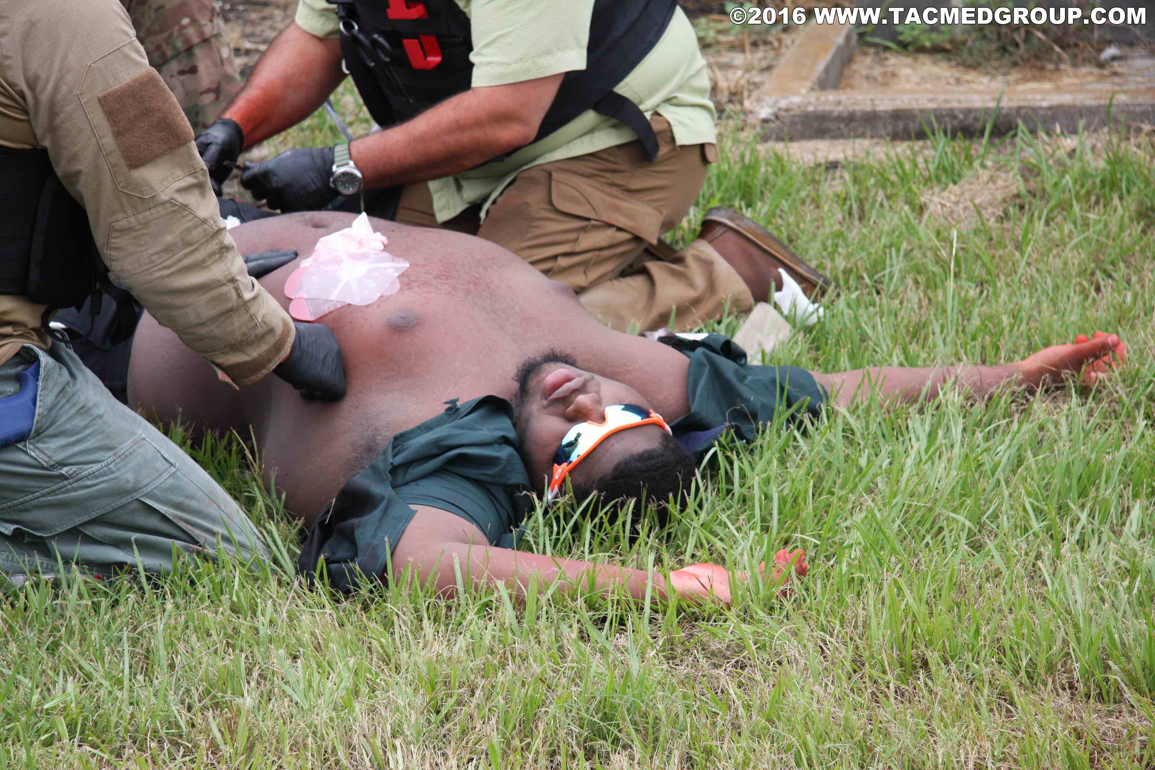 TCCC Student treating victim
