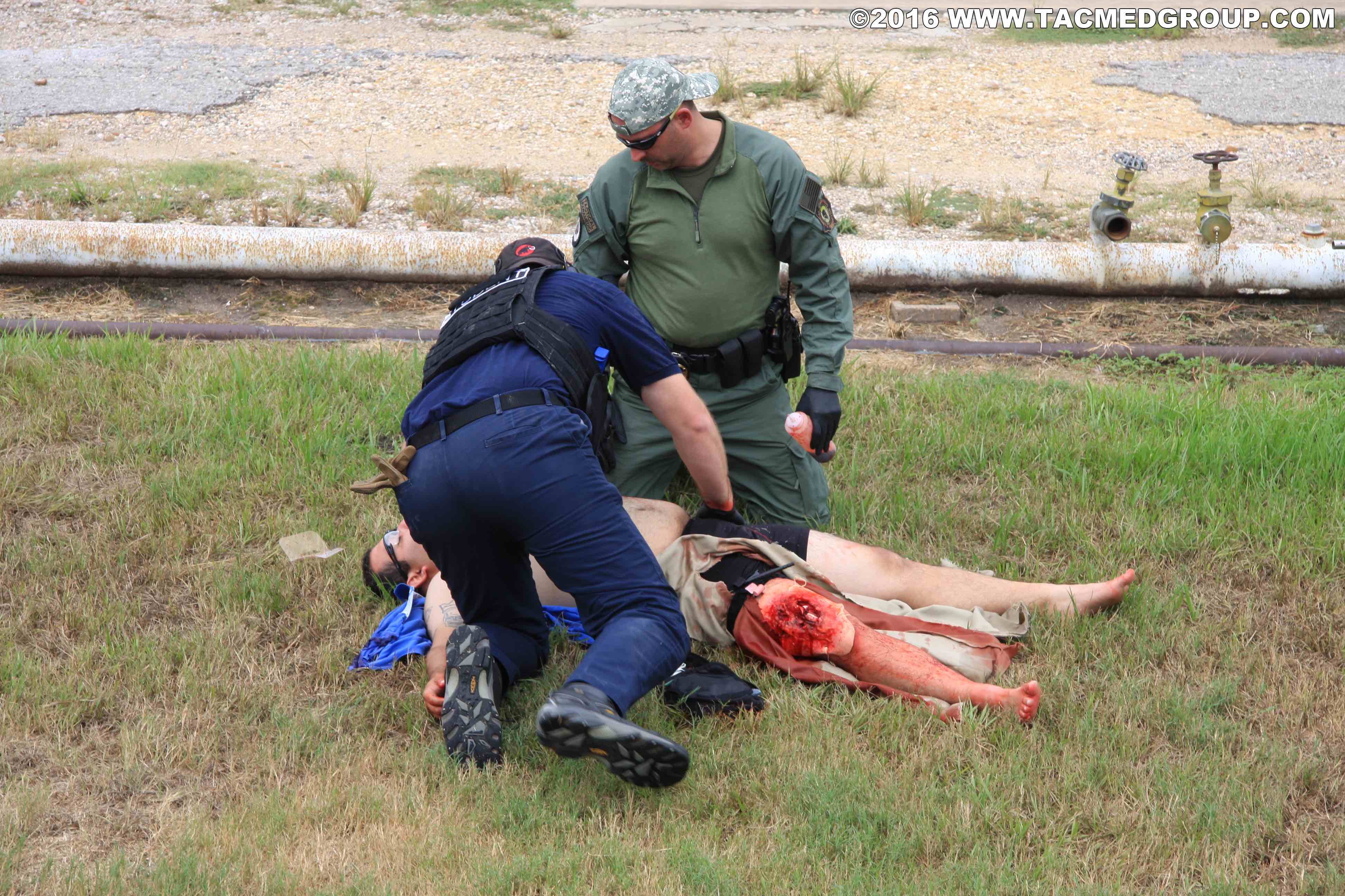 TCCC Students aids a victim