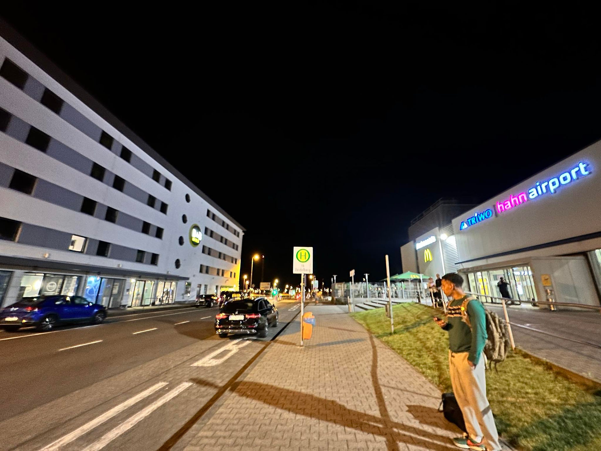B&B hotel Frankfurt Hahn Airport