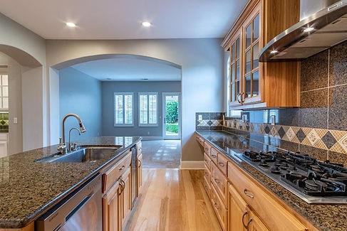 Kitchen Before Refresh