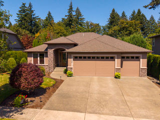 15657 SE Chelsea Morning Dr. Happy Valley, OR