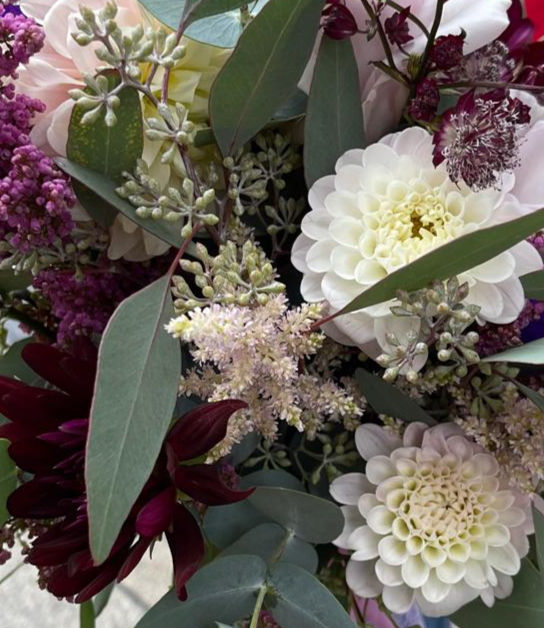 Thumbnail: FLORAL COMPOSITION