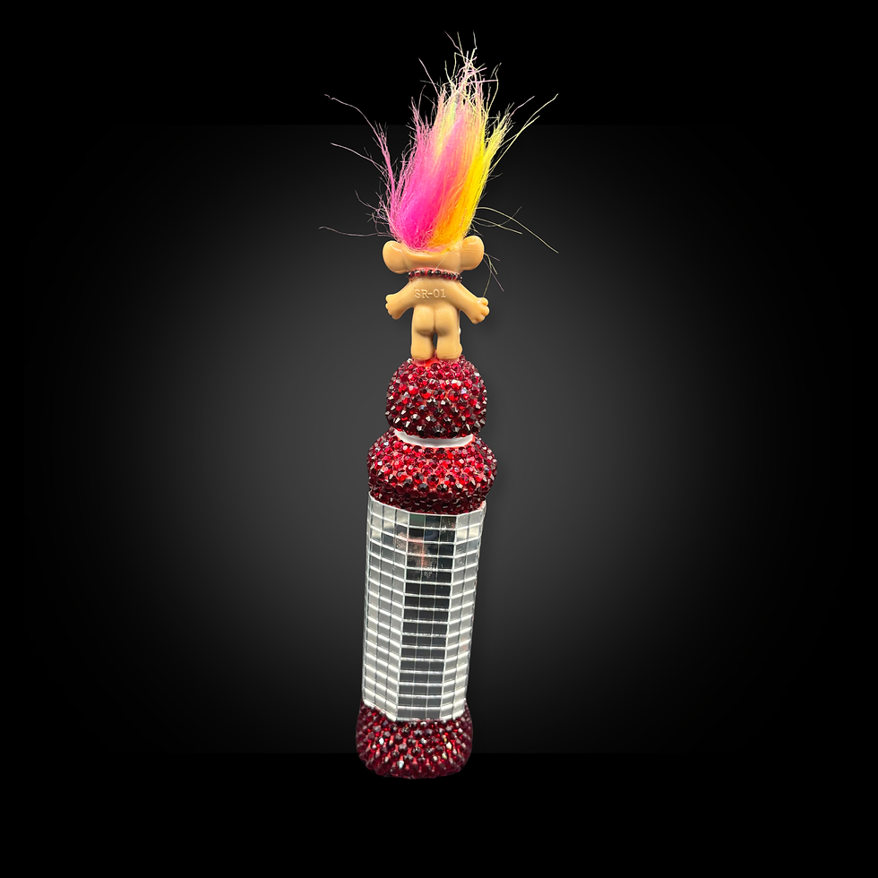 Thumbnail: Red Disco Troll Dauber