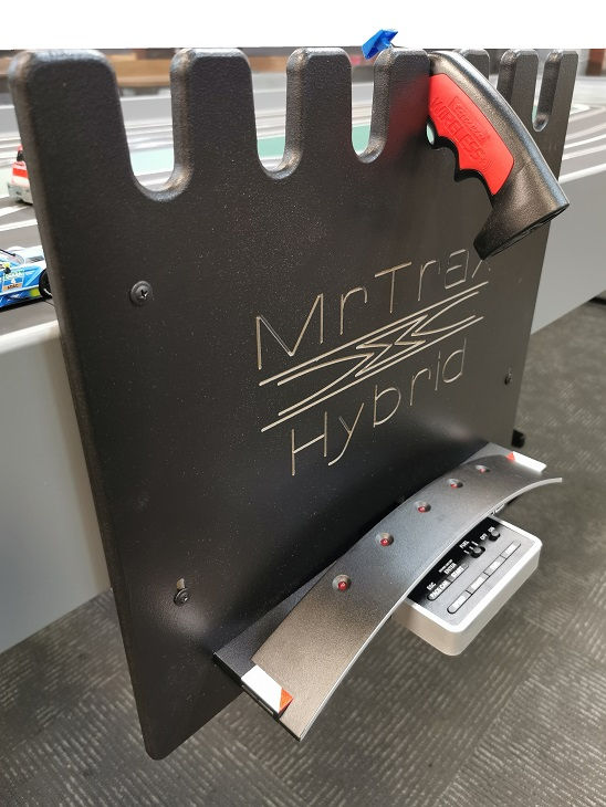 Thumbnail: MT-CHP Hybrid Panel with a Carrera Digital Console
