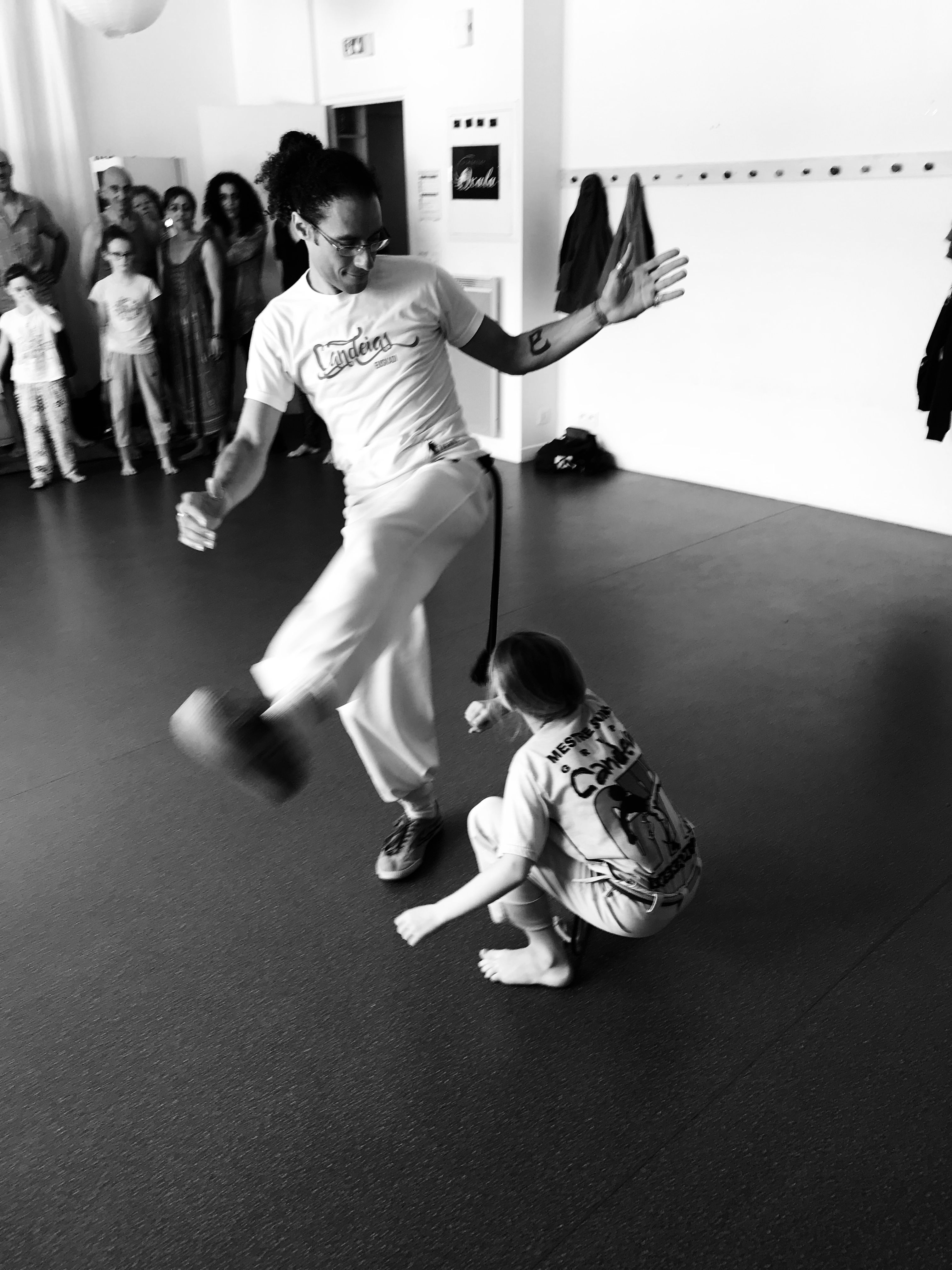 Cours d'initiation - professeur Bambino (CAPOEIRA BIARRITZ SENZALA)