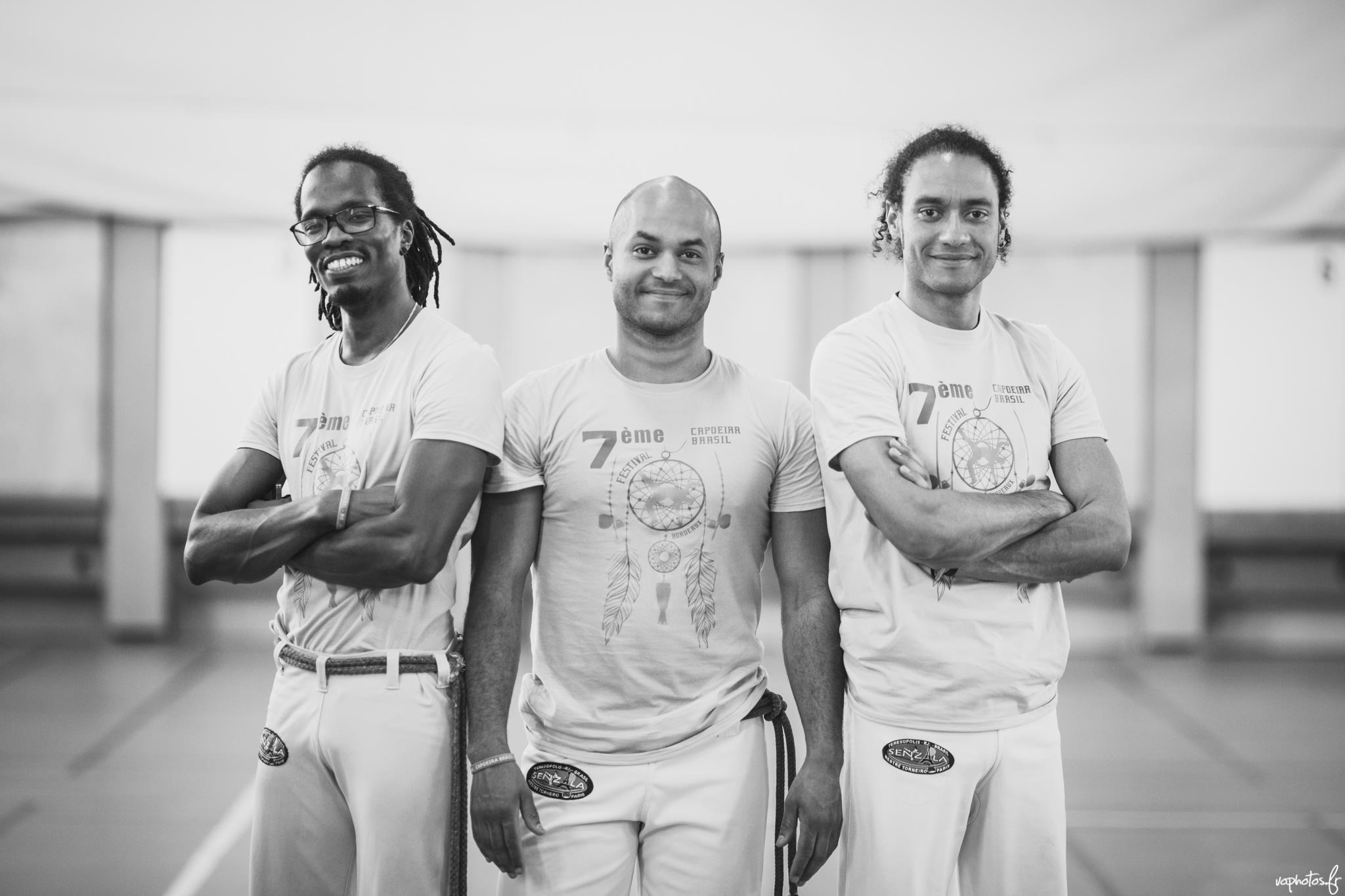 Amitié - Professeur Bambino (CAPOEIRA BIARRITZ SENZALA)