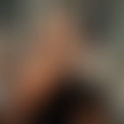 Chelsey Luster at a speaking engagement