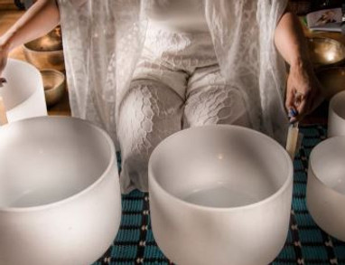 seance de bols de cristal