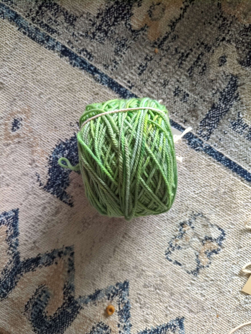 Thumbnail: Natural wool Merino - small cake