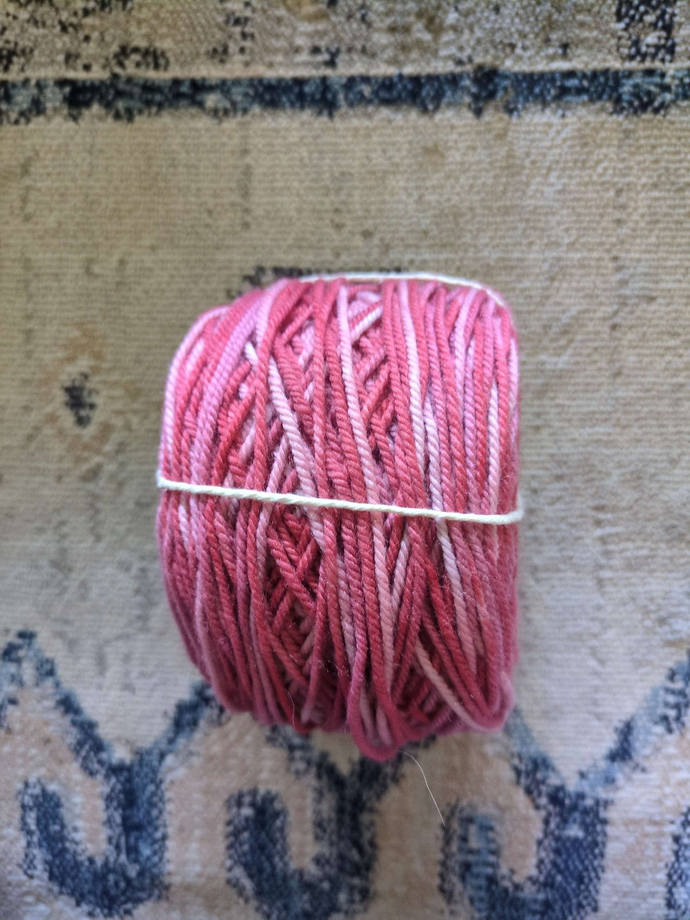 Thumbnail: Untreated Merino Sport - small cake